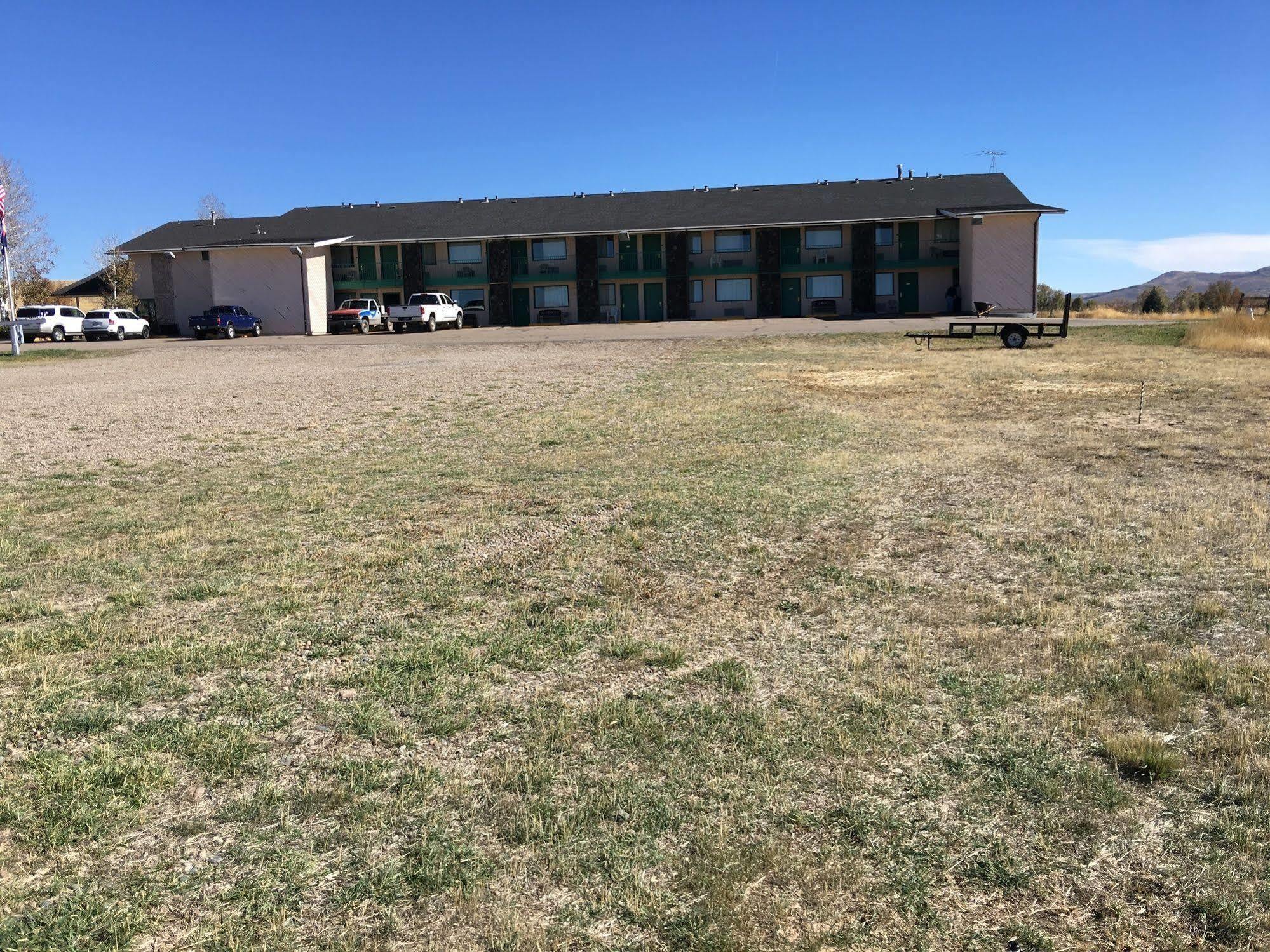 Traveler Inn Craig Esterno foto